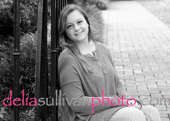 KateL.5741-bw-3